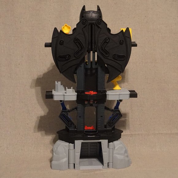 Imaginext DC Comics Batman Joker Bat Cave Tower Playset W/Figures and Accessorie - Picture 6 of 7